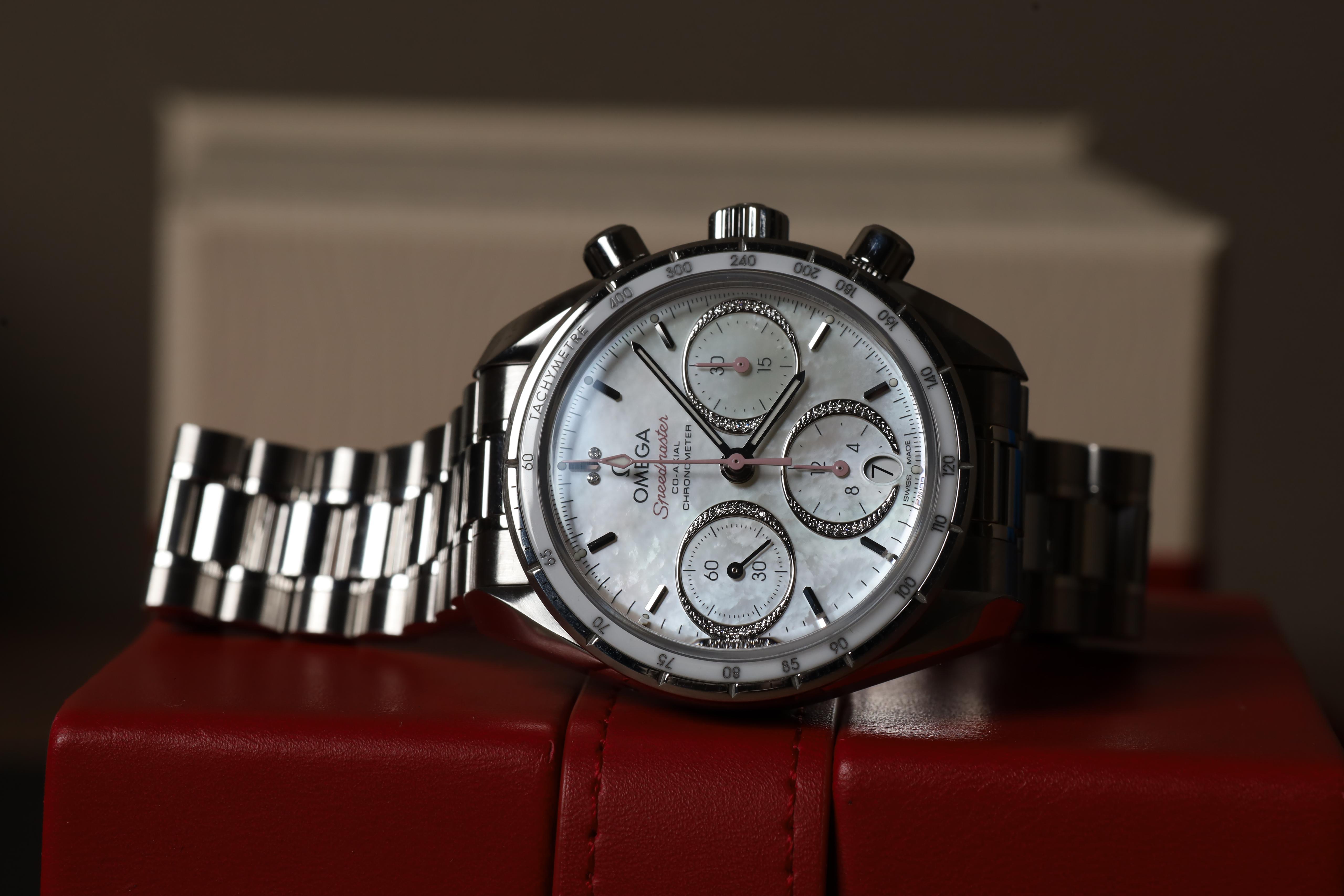 Omega Speedmaster 38