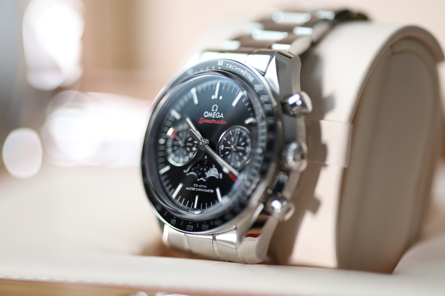 Omega Speedmaster Moonphase