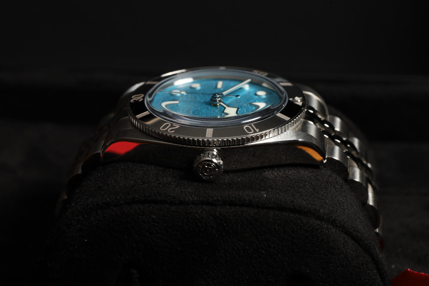 Tudor Black Bay 54